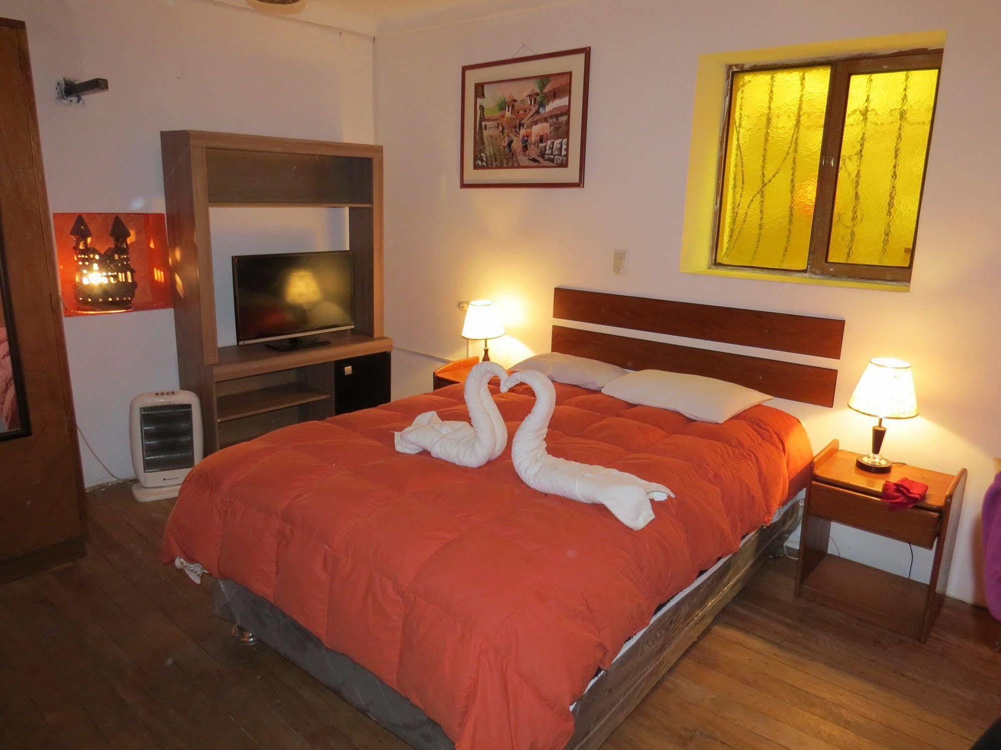 Campanario Hostal 2*